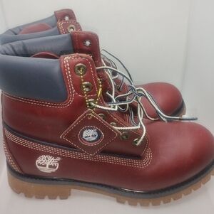 Timberland "6 ,size 7.5 men's boots (Burgundy,navy)